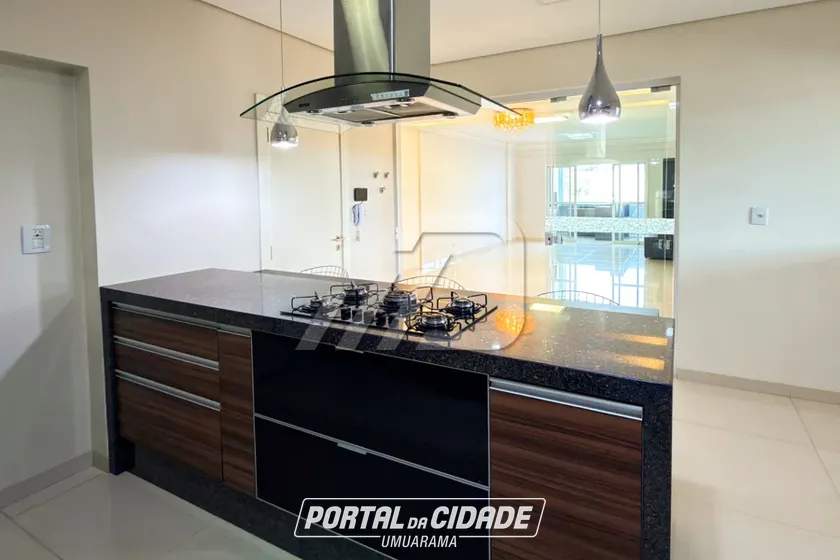 Apartamento &agrave; venda - 174m&sup2; - Zona I