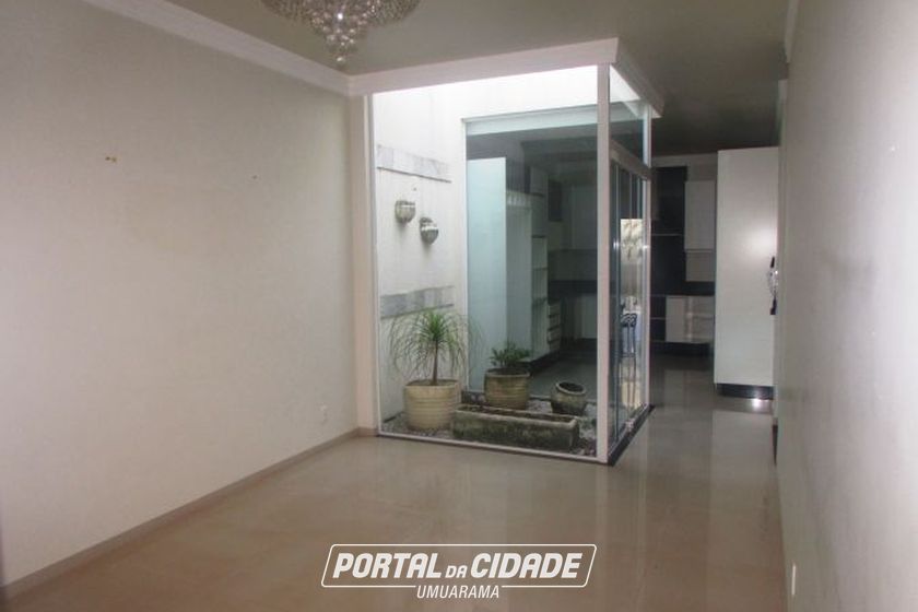 Casa &agrave; venda - Zona II