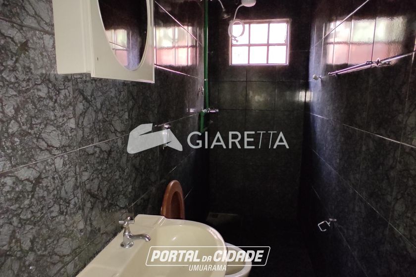 Casa &agrave; venda - 200m&sup2; - JARDIM SANTA MARIA