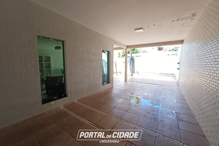 Casa &agrave; venda - 420m&sup2; - Zona I