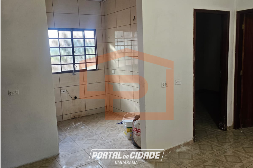 Ch&aacute;cara &agrave; venda - 21000m&sup2; - Zona Rural