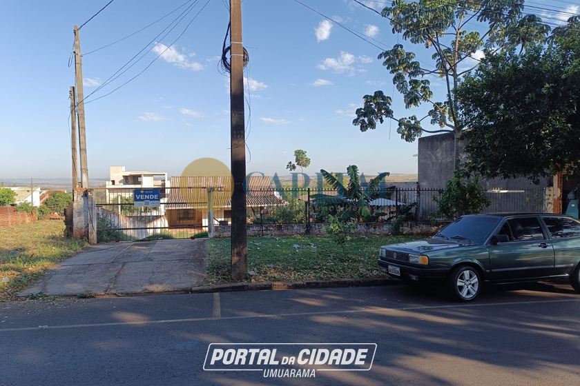 Terreno &agrave; venda - 570m&sup2; - Zona VI