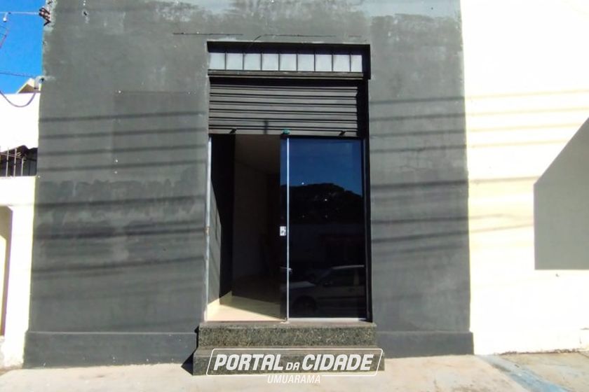 Sal&atilde;o Comercial para alugar - 30m&sup2; - Zona I