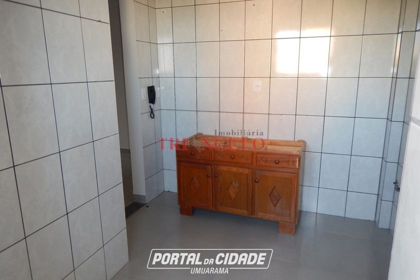 Apartamento &agrave; venda - 68m&sup2; - ZONA III