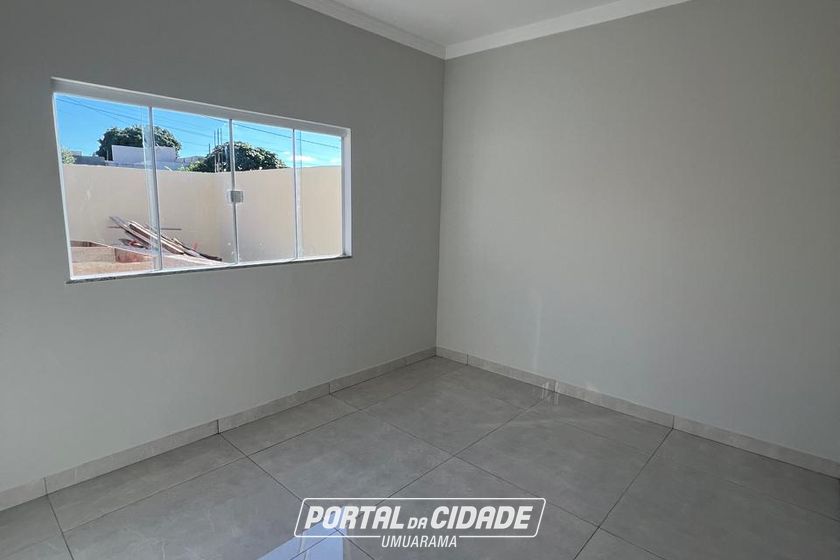 Casa &agrave; venda - 200m&sup2; - Jardim Real