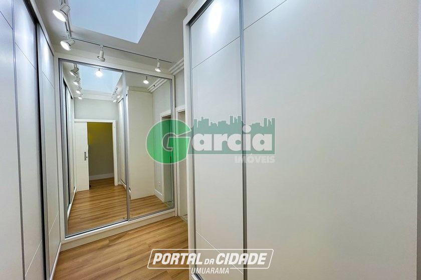Casa &agrave; venda - 219m&sup2; - Residencial Portal das &Aacute;guas
