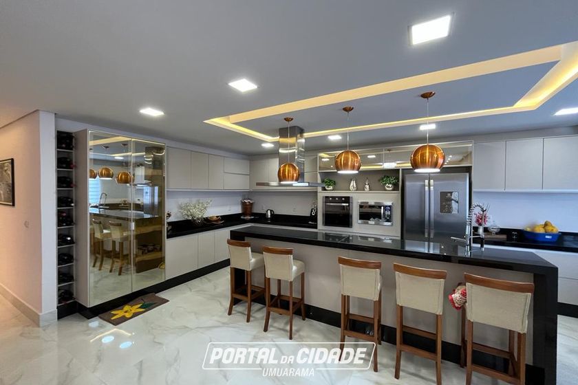 Ch&aacute;cara &agrave; venda - 24m&sup2; - Estrada Jaborandi