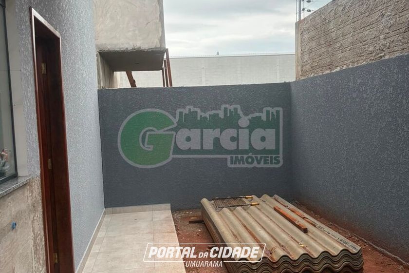 Casa &agrave; venda - 52m&sup2; - Jardim Santiago