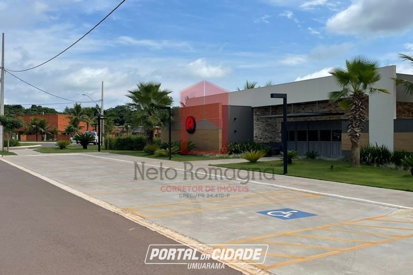 Terreno &agrave; venda - 373m&sup2; - Centro