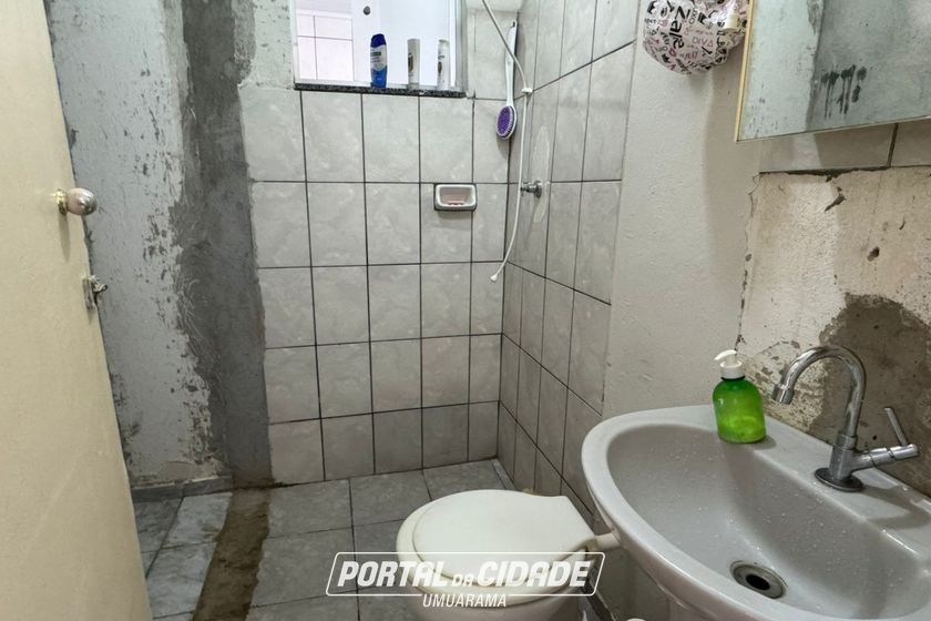 Casa &agrave; venda - 75m&sup2; - Conjunto Residencial Guarani III