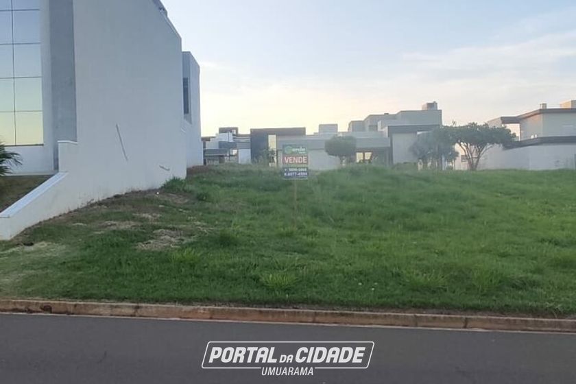 Terreno &agrave; venda - 252m&sup2; - Paysage Essenza Condom&iacute;nio