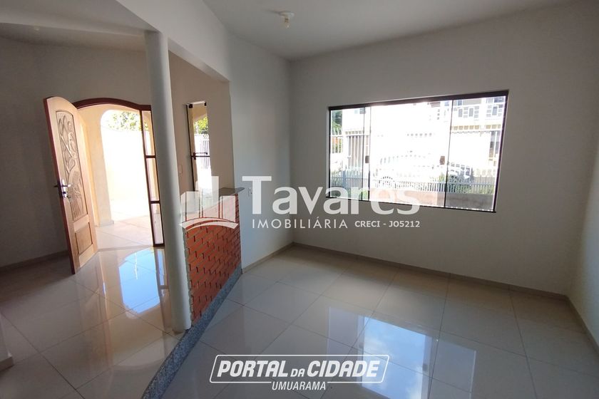 Casa &agrave; venda - 242m&sup2; - Parque San Remo I