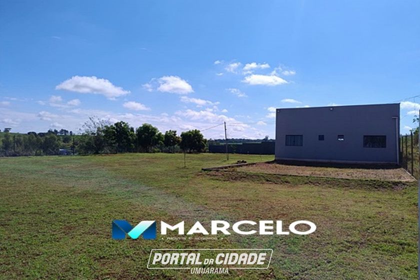 Ch&aacute;cara &agrave; venda - 2000m&sup2; - PR - 580