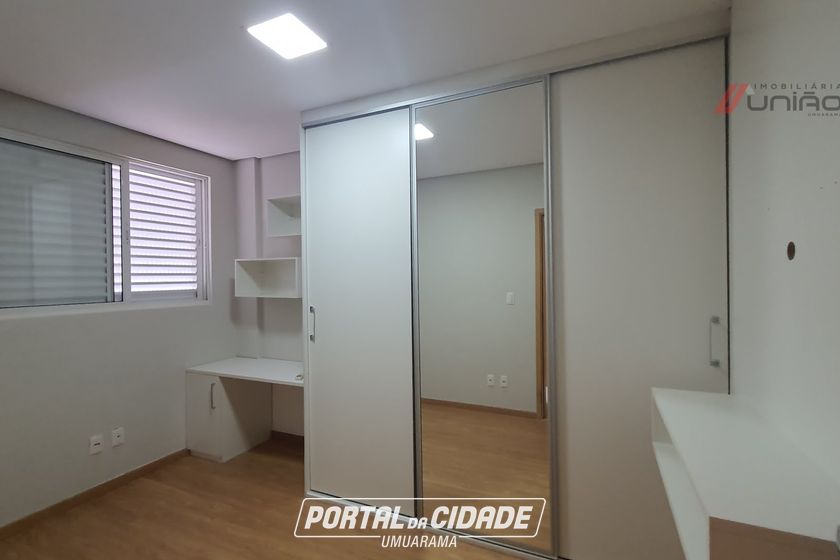 Apartamento &agrave; venda - 86m&sup2; - Zona I-a