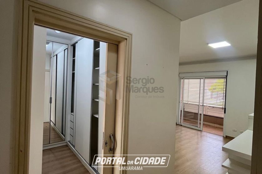 Sobrado &agrave; venda - 247m&sup2; - Zona VI