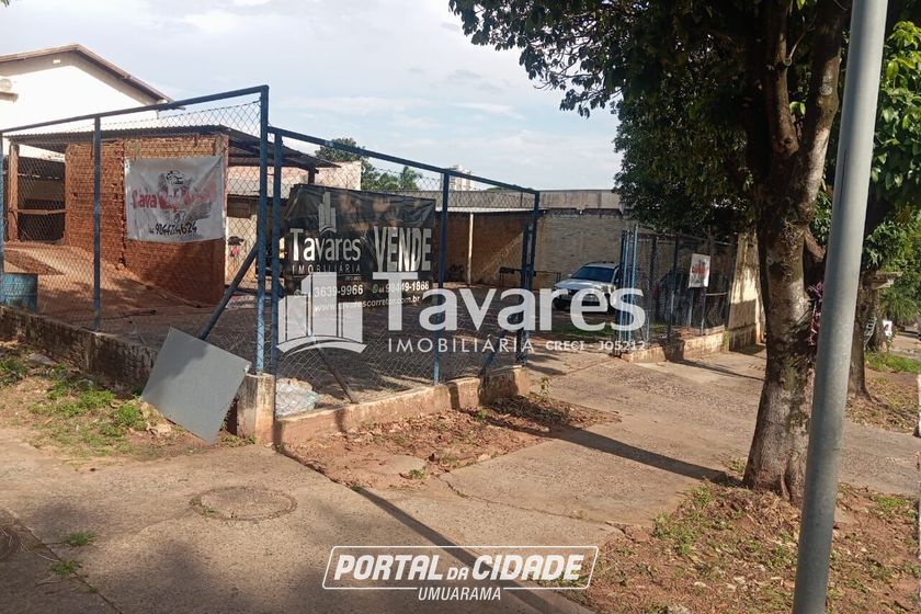 Terreno &agrave; venda - 437m&sup2; - Zona V