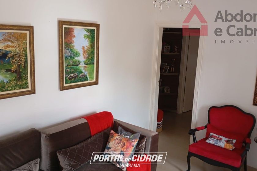 Casa &agrave; venda - 250m&sup2; - Zona III