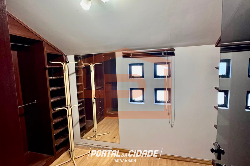 Apartamento &agrave; venda - 169m&sup2; - Zona I