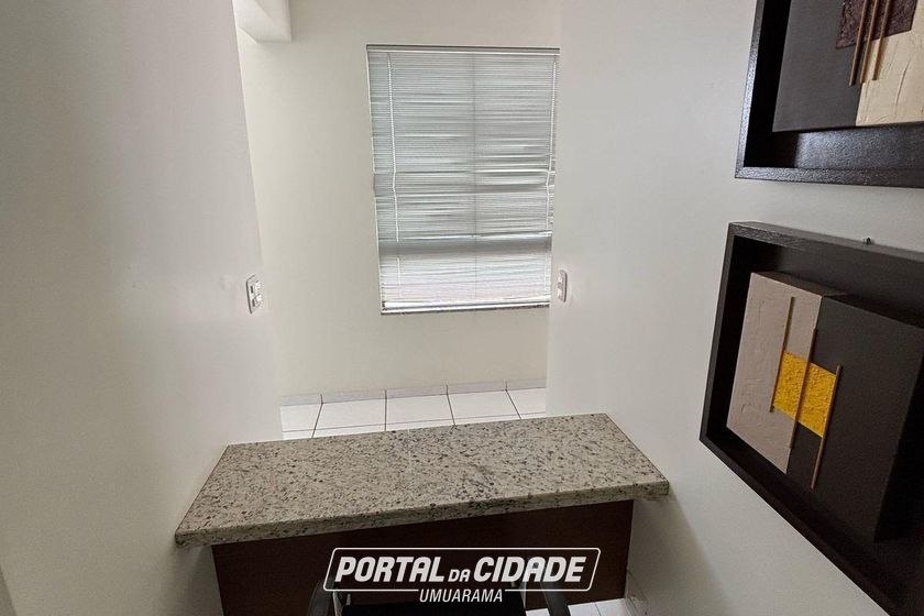 Sal&atilde;o Comercial &agrave; venda - 345m&sup2; - Zona I