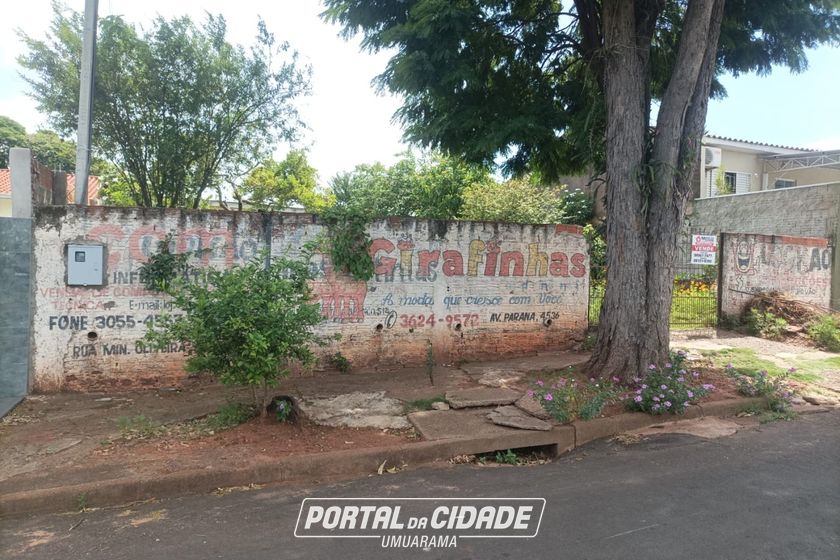 Terreno &agrave; venda - 402m&sup2; - Jardim Belvedere