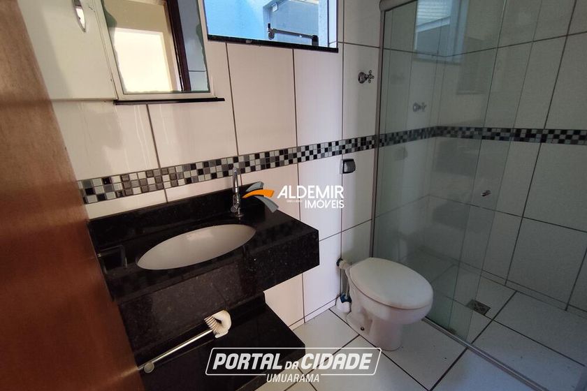 Casa para alugar - 100m&sup2; - Zona 6