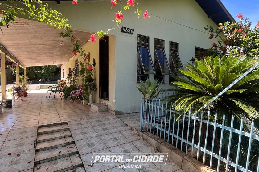 Casa &agrave; venda - 525m&sup2; - Zona V