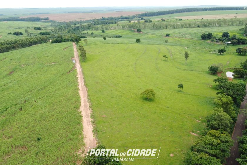 S&iacute;tio &agrave; venda - 8827m&sup2; - &Aacute;rea Rural de Umuarama