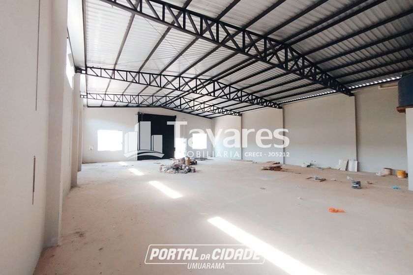 Sal&atilde;o Comercial &agrave; venda - 300m&sup2; - Jardim dos Pioneiros II