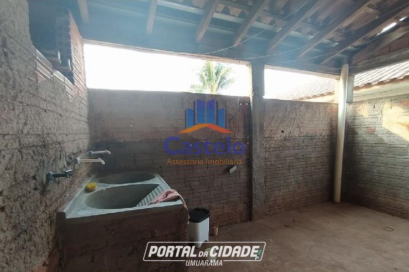 Casa &agrave; venda - 216m&sup2; - Centro