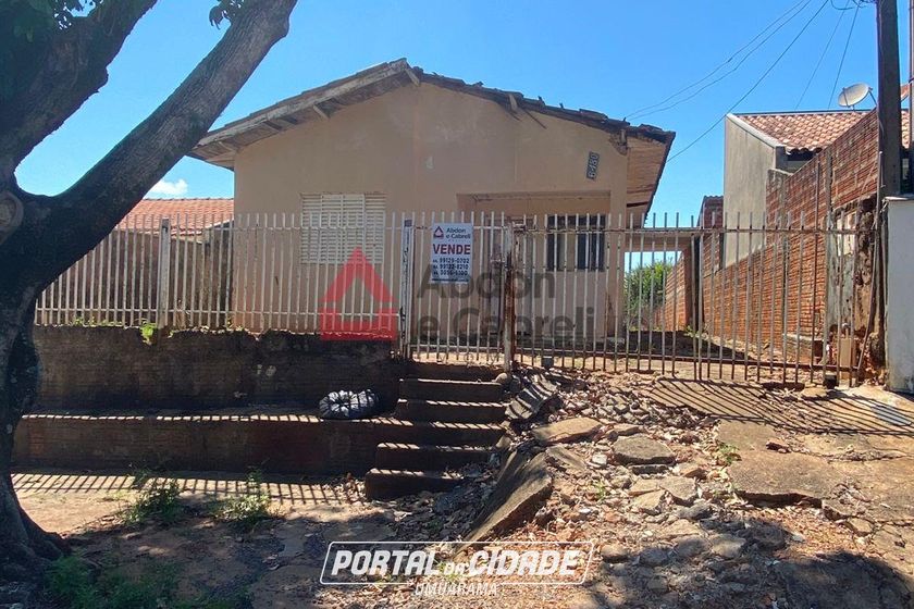 Terreno &agrave; venda - 428m&sup2; - Zona Armazem