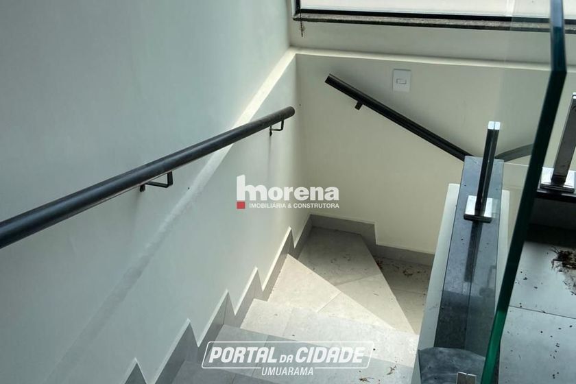 Sobrado &agrave; venda - 247m&sup2; - Zona V