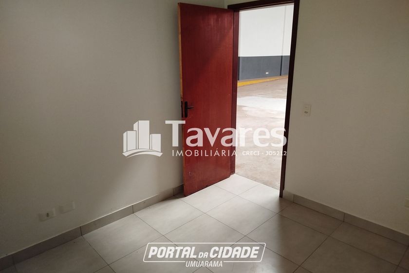 Sal&atilde;o Comercial para alugar - 700m&sup2; - Jardim Santiago