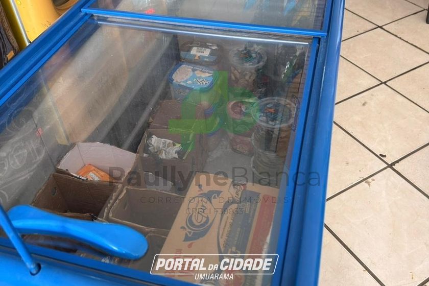 Sal&atilde;o Comercial &agrave; venda - 300m&sup2; - Centro