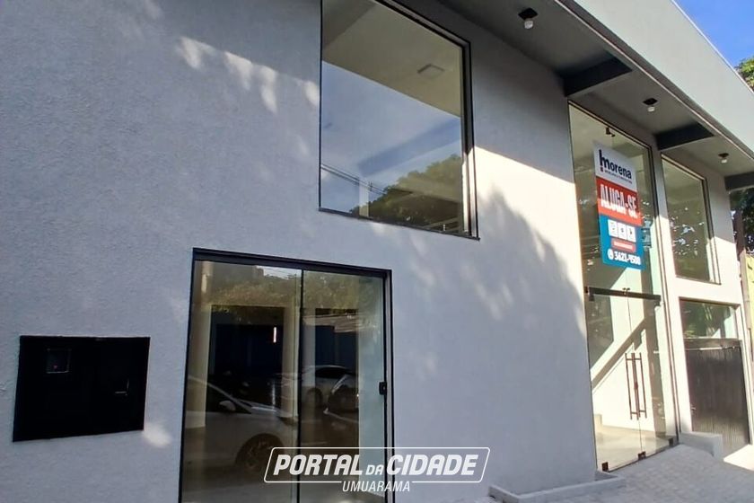 Sal&atilde;o Comercial para alugar - 800m&sup2; - Zona II