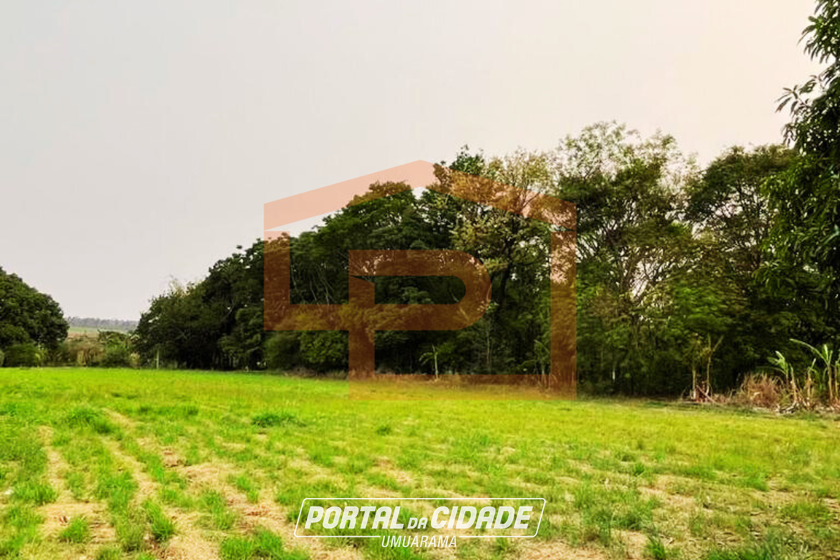 Ch&aacute;cara &agrave; venda - 7000m&sup2; - As margens da rodovia PR-323