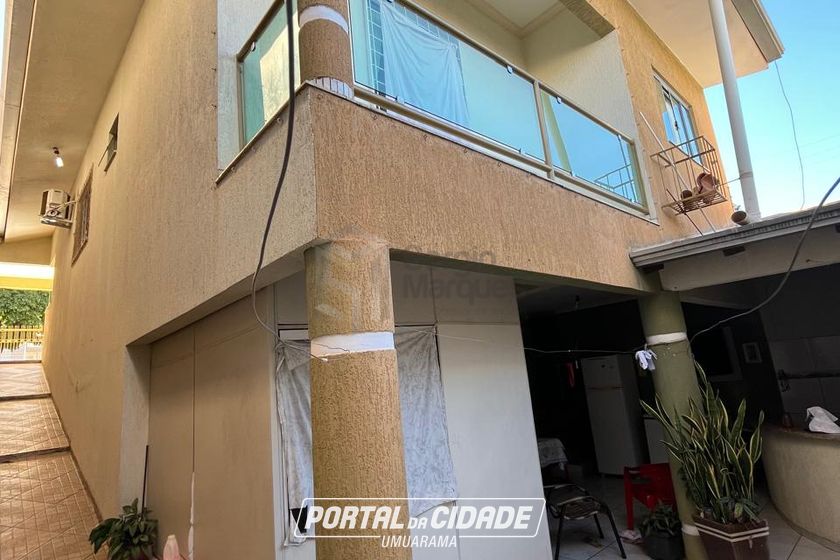 Sobrado &agrave; venda - 184m&sup2; - Zona 1-A