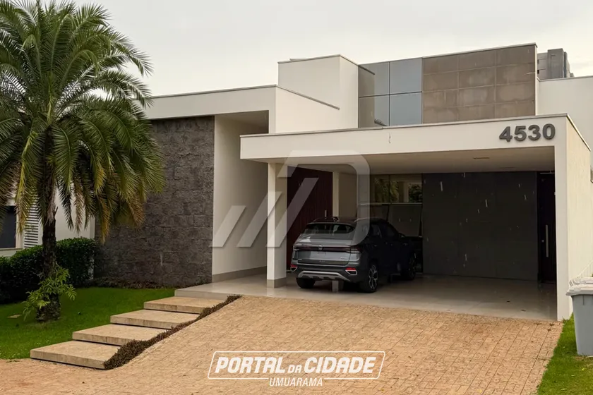 Casa &agrave; venda - 280m&sup2; - Zona VII