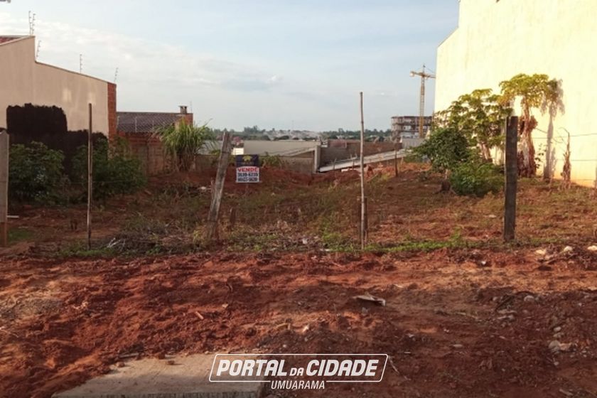 Terreno &agrave; venda - 364m&sup2; - Jardim Arax&aacute;