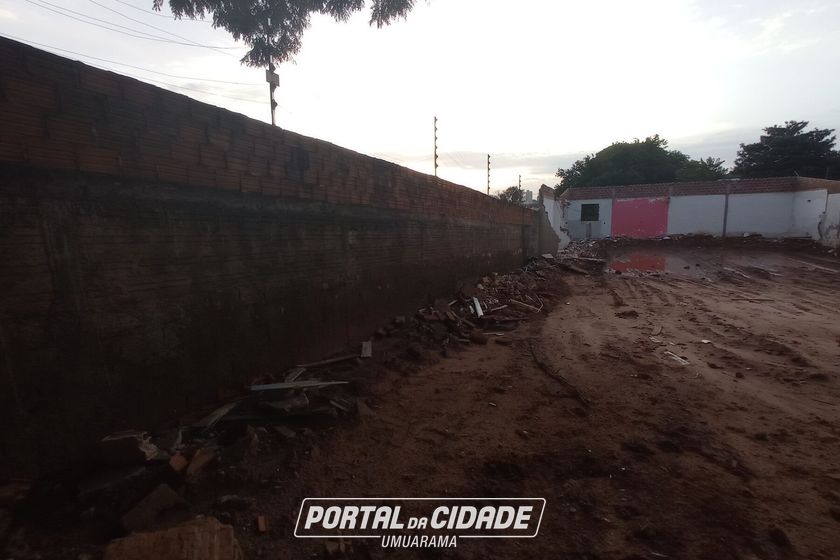 Terreno &agrave; venda - 180m&sup2; - Jardim Panorama (Tangar&aacute;)