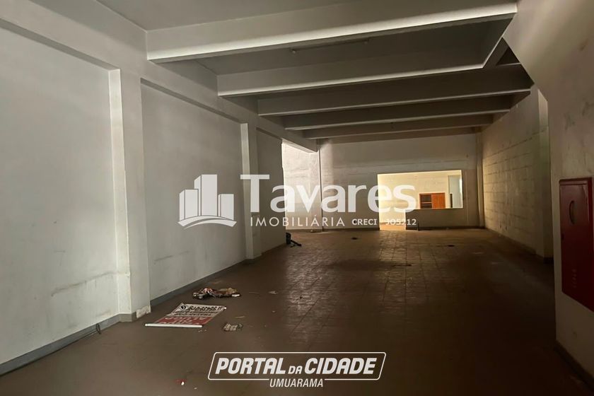 Casa &agrave; venda - 1000m&sup2; - Zona I