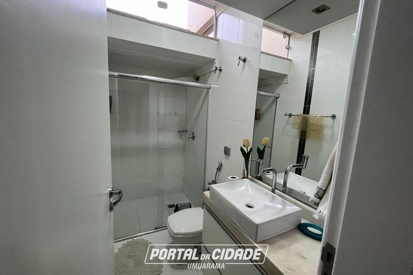 Sobrado &agrave; venda - 321m&sup2; - Zona VI