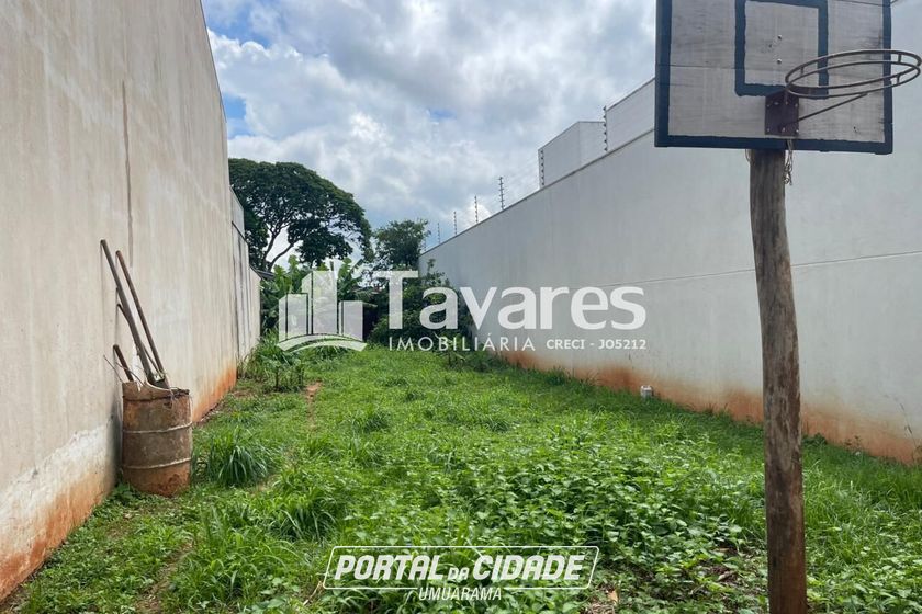 Terreno &agrave; venda - 245m&sup2; - Zona II