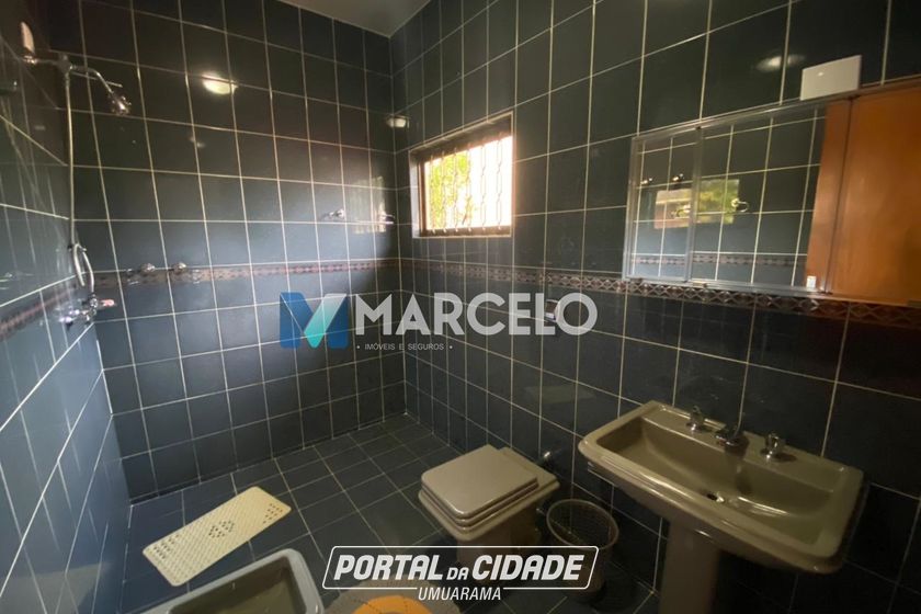 Sobrado &agrave; venda - 223m&sup2; - Zona II