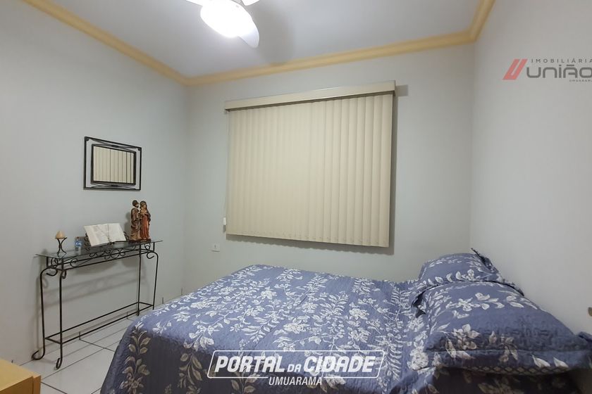 Casa &agrave; venda - 105m&sup2; - Jardim Paris