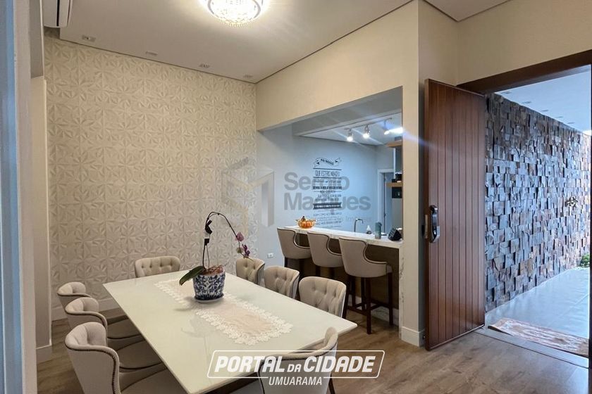 Casa &agrave; venda - 275m&sup2; - Condom&iacute;nio Royal Garden