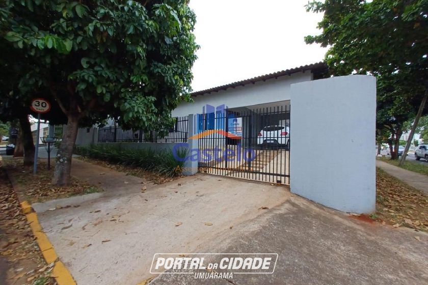 Sala Comercial &agrave; venda - 140m&sup2; - Zona VII