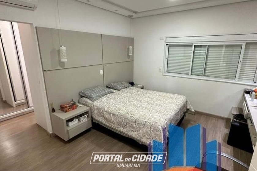 Casa &agrave; venda - 267m&sup2; - Ecoville Residence