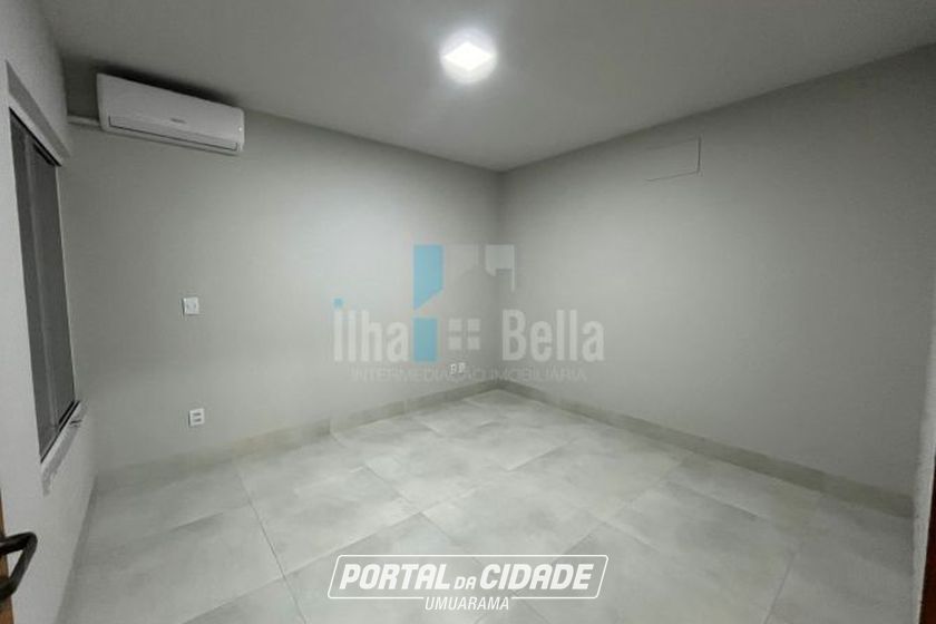 Casa &agrave; venda - Zona IV