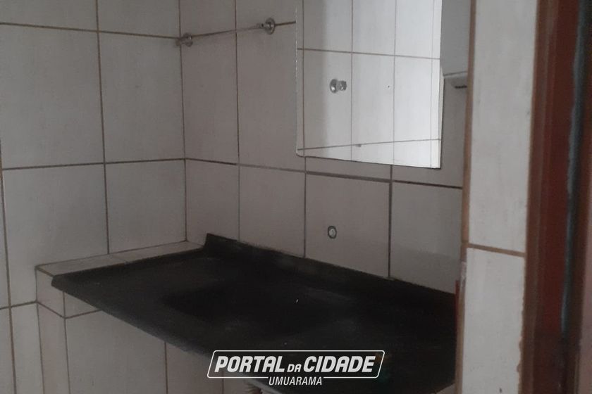 Sal&atilde;o Comercial para alugar - 120m&sup2; - Zona V
