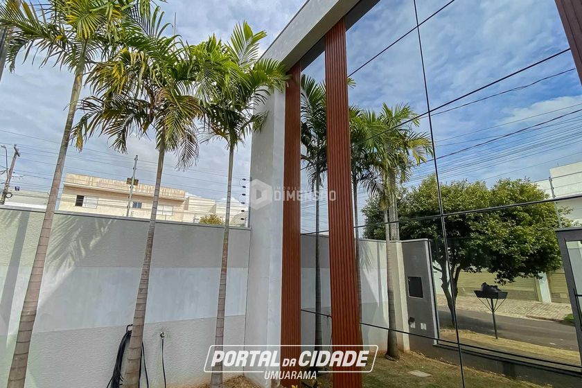 Casa &agrave; venda - 132m&sup2; - Jardim Santa Clara